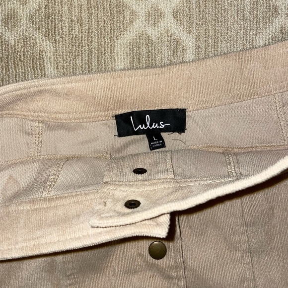 Lulu’s mini skirt. Corduroy with buttons. Size large. good shape, lightly worn. - Picture 4 of 4